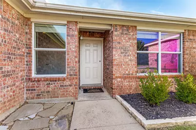 3804 Jade Street, Fort Worth, TX 76244 - Photo 2