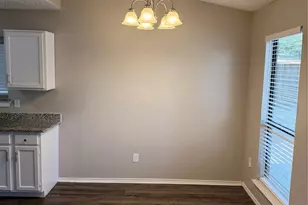 6206 Fernwood Dr, Arlington, TX 76001 - Photo 14