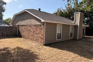 6206 Fernwood Dr, Arlington, TX 76001 - Photo 6