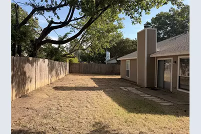 6206 Fernwood Drive, Arlington, TX 76001 - Photo 4