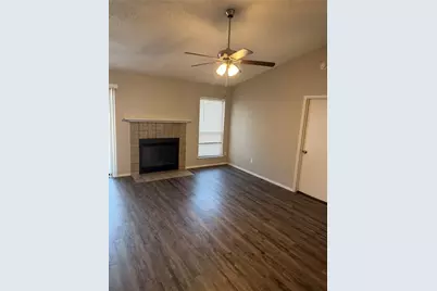 6206 Fernwood Drive, Arlington, TX 76001 - Photo 14