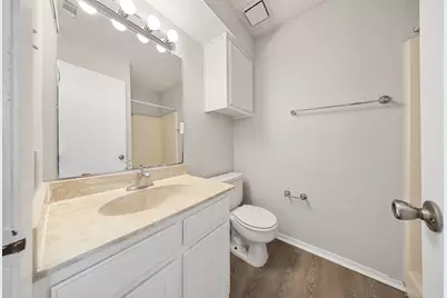 929 W Hickory Street #A4, Denton, TX 76201 - Photo 18