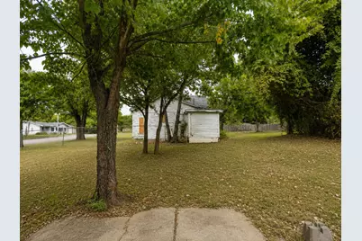 200 S Main Street, Joshua, TX 76058 - Photo 8