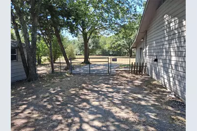 2619 Charity Road, Commerce, TX 75428 - Photo 8