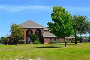 1321 Trophy Ct W, Midlothian, TX 76065 - Photo 2
