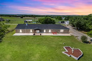 748 Rocky Ridge Ln, Weatherford, TX 76085 - Photo 40