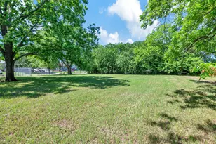 4004 Washington St, Greenville, TX 75401 - Photo 2