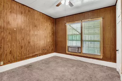 4004 Washington Street, Greenville, TX 75401 - Photo 14
