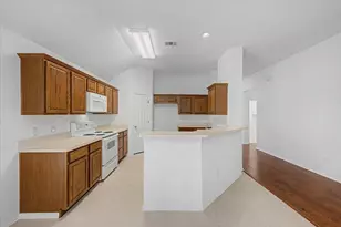 633 Darlington Trail, Fort Worth, TX 76131 - Photo 14