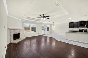 3033 Walker Creek Dr, Little Elm, TX 75068 - Photo 10
