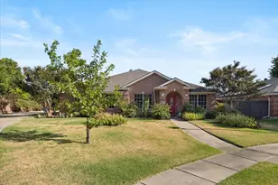7005 Travelers Crossing, Rowlett, TX 75089 - Photo 2