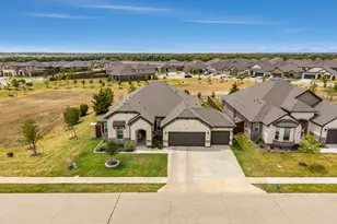 1024 Auburn Dr, Justin, TX 76247 - Photo 30