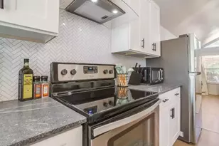 7851 Maiden Ln, Frisco, TX 75035 - Photo 10