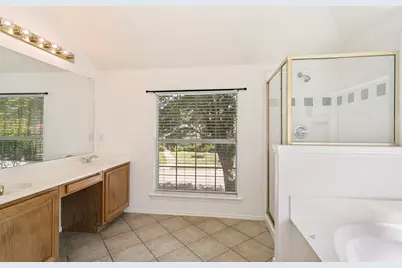 2424 Hunters Run Drive, Plano, TX 75025 - Photo 18