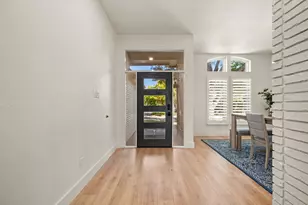 2905 Crestline Dr, Grapevine, TX 76051 - Photo 6
