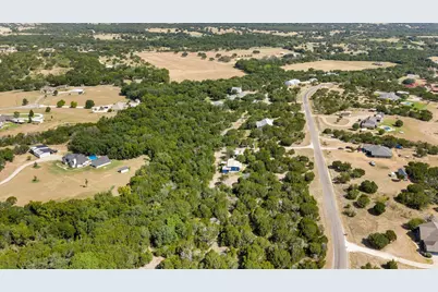1393 Shady Oaks Circle, Glen Rose, TX 76043 - Photo 36