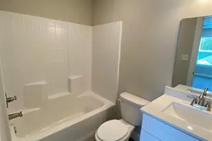 813 W Coffin St, Denison, TX 75020 - Photo 12