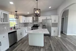 716 Coyote Trail, Rhome, TX 76078 - Photo 6