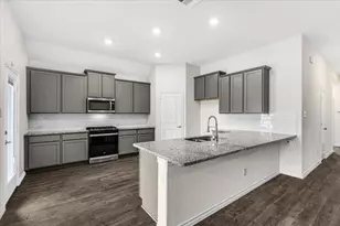 11309 Ponderosa Trl, Aubrey, TX 76227 - Photo 4