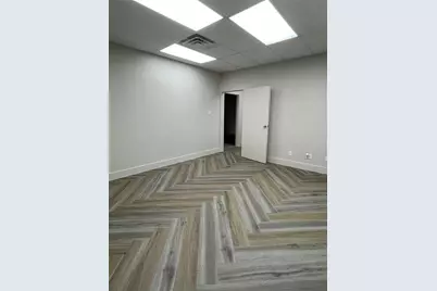 330 N 8th Street #104, Midlothian, TX 76065 - Photo 6