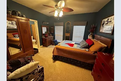 1602 Jefferson Street, Bowie, TX 76230 - Photo 18