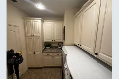 1602 Jefferson Street, Bowie, TX 76230 - Photo 28