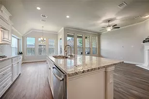 2283 Prairie Glen St, Lewisville, TX 75056 - Photo 6