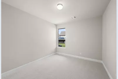 971 Richard Pittmon Drive, DeSoto, TX 75115 - Photo 8