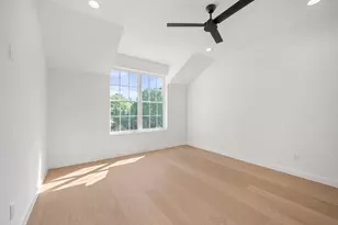 603 Brookhurst Dr, Dallas, TX 75218 - Photo 34