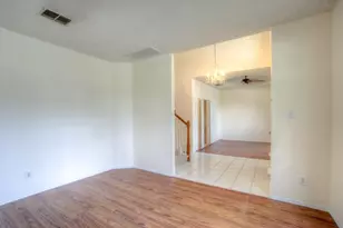 1369 Colby Dr, Lewisville, TX 75067 - Photo 6