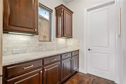1024 Highpoint Way, Roanoke, TX 76262 - Photo 8