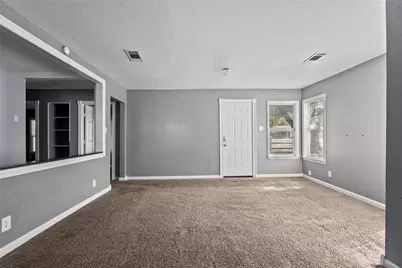 736 Angus, Dallas, TX 75217 - Photo 4