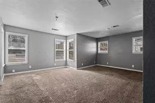 736 Angus, Dallas, TX 75217 - Photo 6