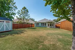 7046 Belteau Ln, Dallas, TX 75227 - Photo 28