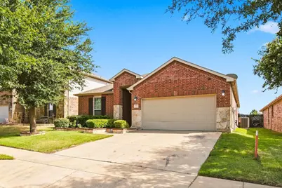 2332 Angoni Way, Fort Worth, TX 76131 - Photo 2