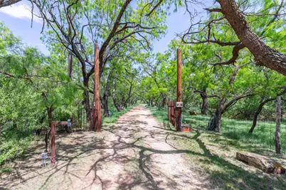 1010 Mesquite Lane, Abilene, TX 79601 - Photo 2