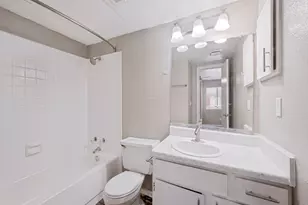 1122 Millview Dr, Arlington, TX 76012 - Photo 8