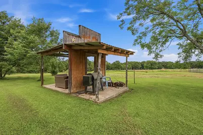905 Crawford Road, Sadler, TX 76264 - Photo 20