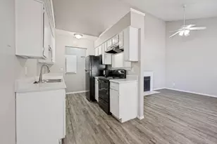 1122 Millview Dr, Arlington, TX 76012 - Photo 6