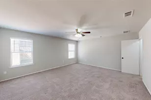 5112 Glen Eden Dr, Fort Worth, TX 76119 - Photo 14