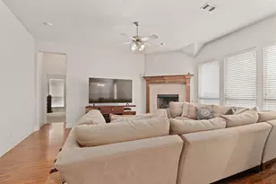 2501 Claymore Ave, Garland, TX 75043 - Photo 6