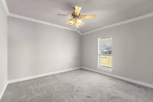1055 The Meadows Pkwy, DeSoto, TX 75115 - Photo 26