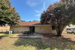 732 Dunaway Ln, Azle, TX 76020 - Photo 40