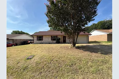 732 Dunaway Lane, Azle, TX 76020 - Photo 38