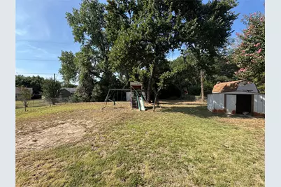 732 Dunaway Lane, Azle, TX 76020 - Photo 4