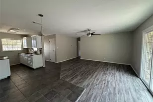 732 Dunaway Ln, Azle, TX 76020 - Photo 20