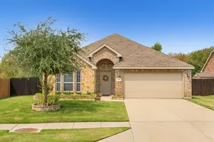 502 Royal Oaks Ln, Oak Point, TX 75068 - Photo 1
