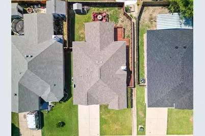 2627 Carmen Drive, Grand Prairie, TX 75052 - Photo 26