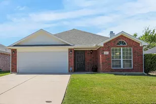 2627 Carmen Dr, Grand Prairie, TX 75052 - Photo 1