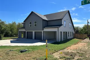 1702 E Powell Ave, Fort Worth, TX 76104 - Photo 2